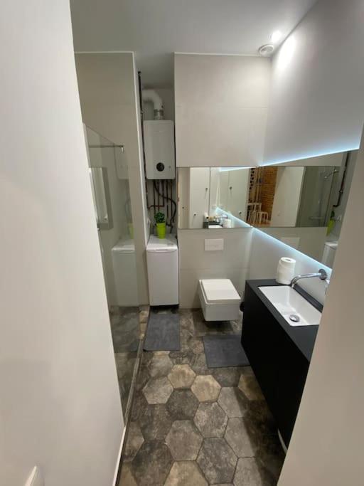 Wyjatkowy Apartament Blisko Rynku Apartment Wroclaw Bagian luar foto